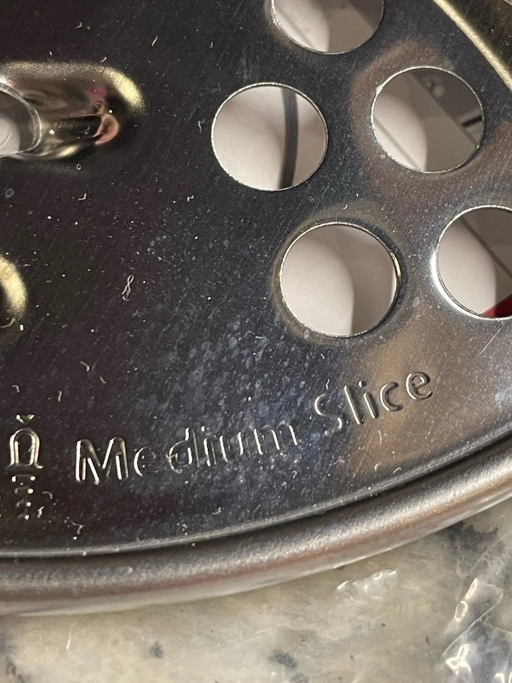 KitchenAid *New* Medium Shred Slicing Blade Disc (Only the Disc)